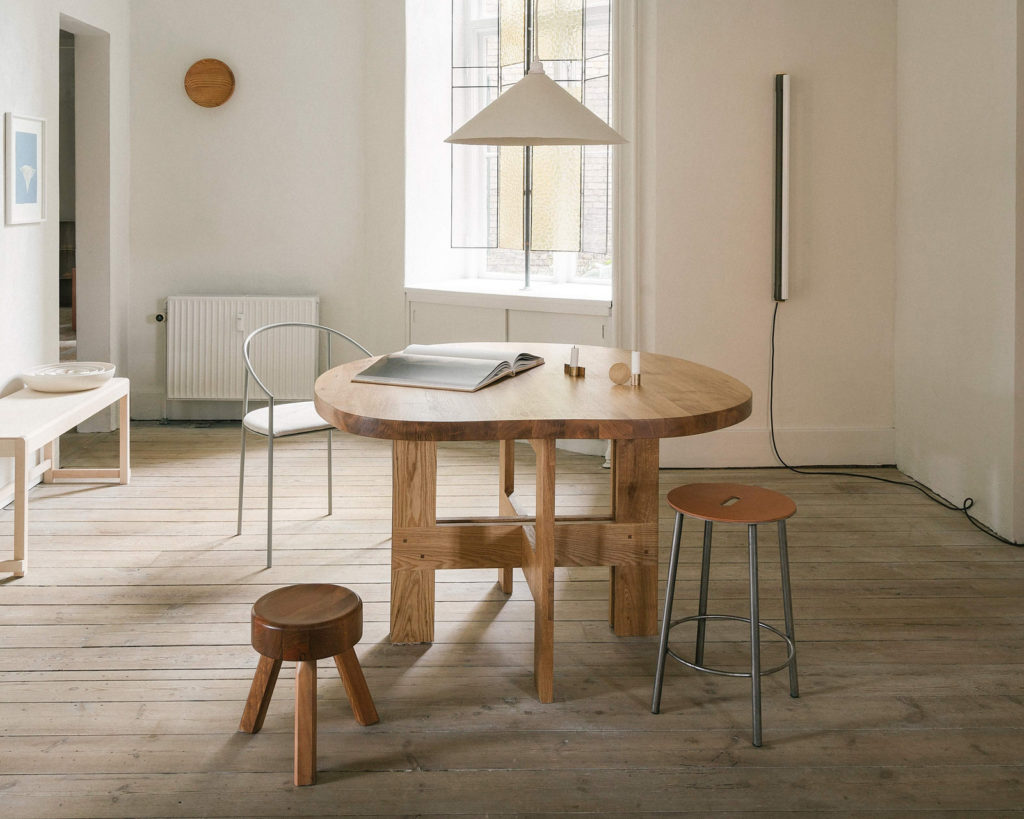 table intérieur cuisine 