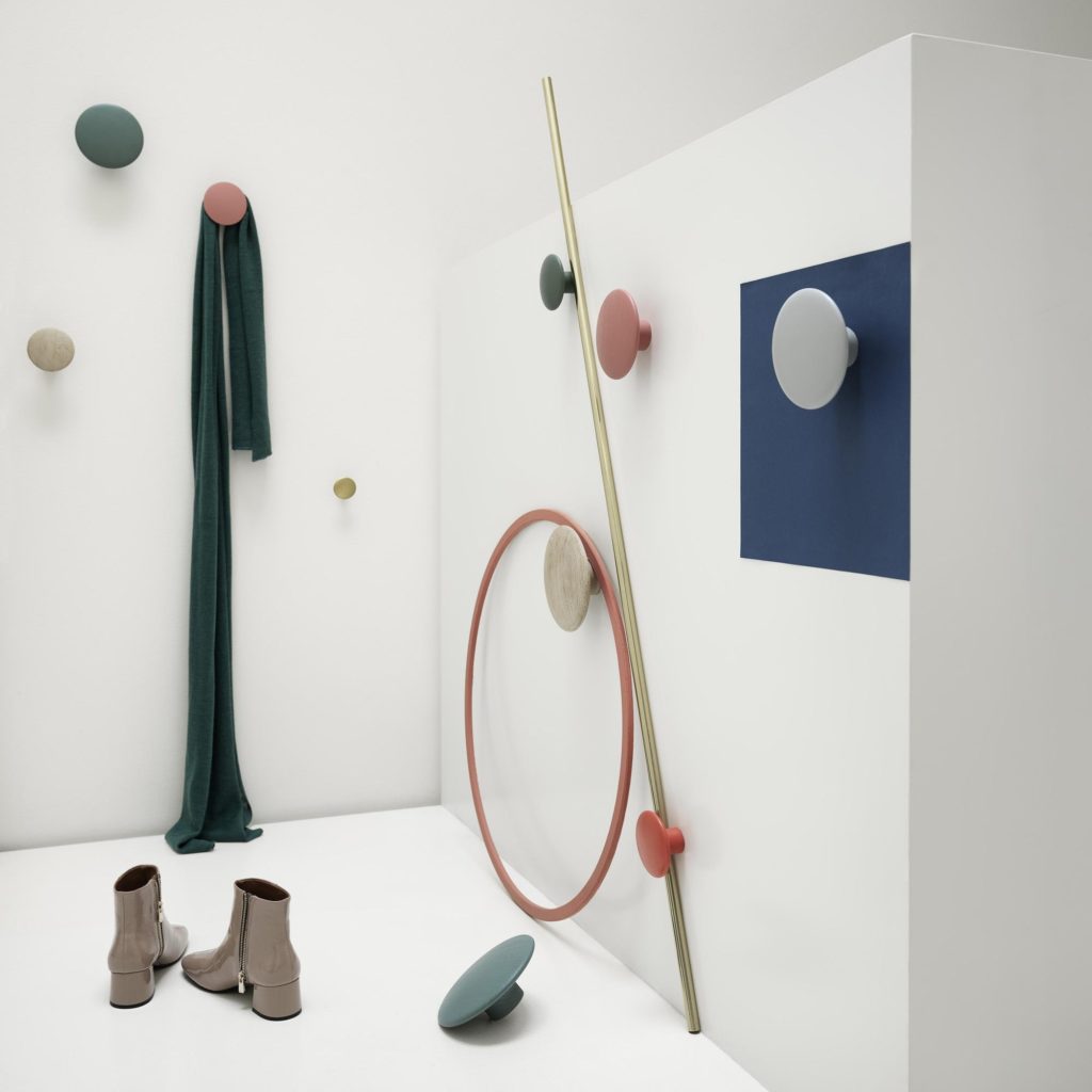 porte manteaux metal céramique bois muuto the dots wood